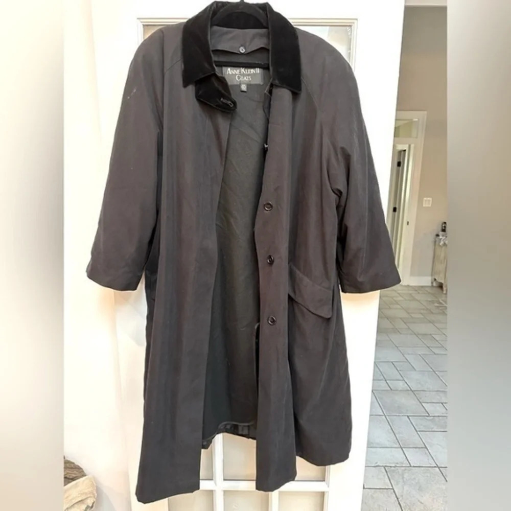 Vintage Anne Klein Black Wool Whimsigoth Velvet Trim Heavy Trench Coat Size 18W